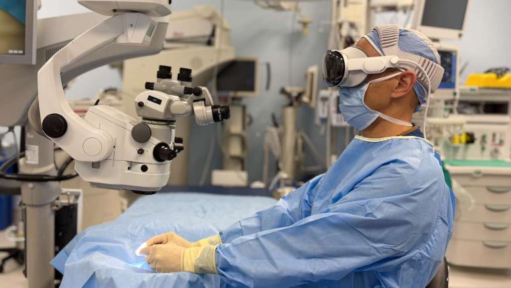 SightMD宣布完成全球首例基于Apple Vision Pro的白内障手术