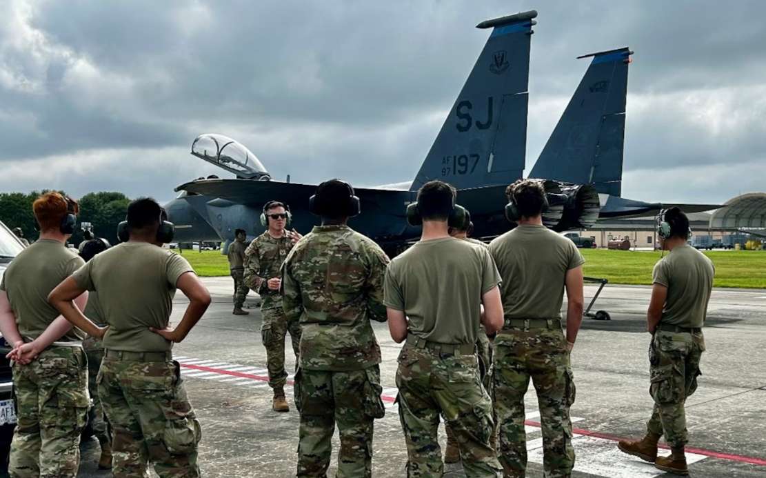 革新培训，美空军最大训练中队引入XR实验室