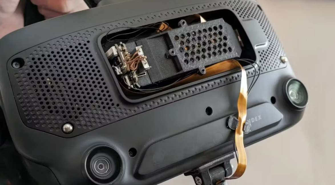 开发者为Valve Index开发眼动追踪配件，并开源在GitHub