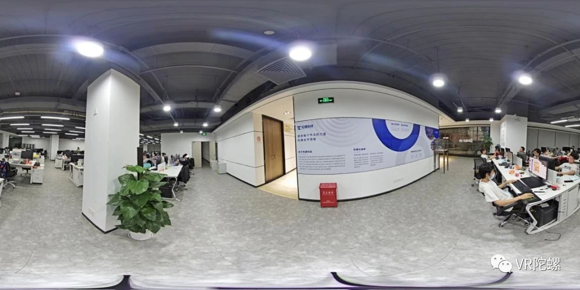 单摄极简主义!小红屋8K 3200万像素全景相机深度评测 | VR陀螺