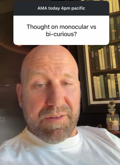 人物对话为什么Meta新款AR眼镜使用单目显示？Meta CTO：成本是重要原因