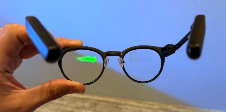 CES2026【CES2026】极米推出两款AR眼镜，双眼显示款定价599美元