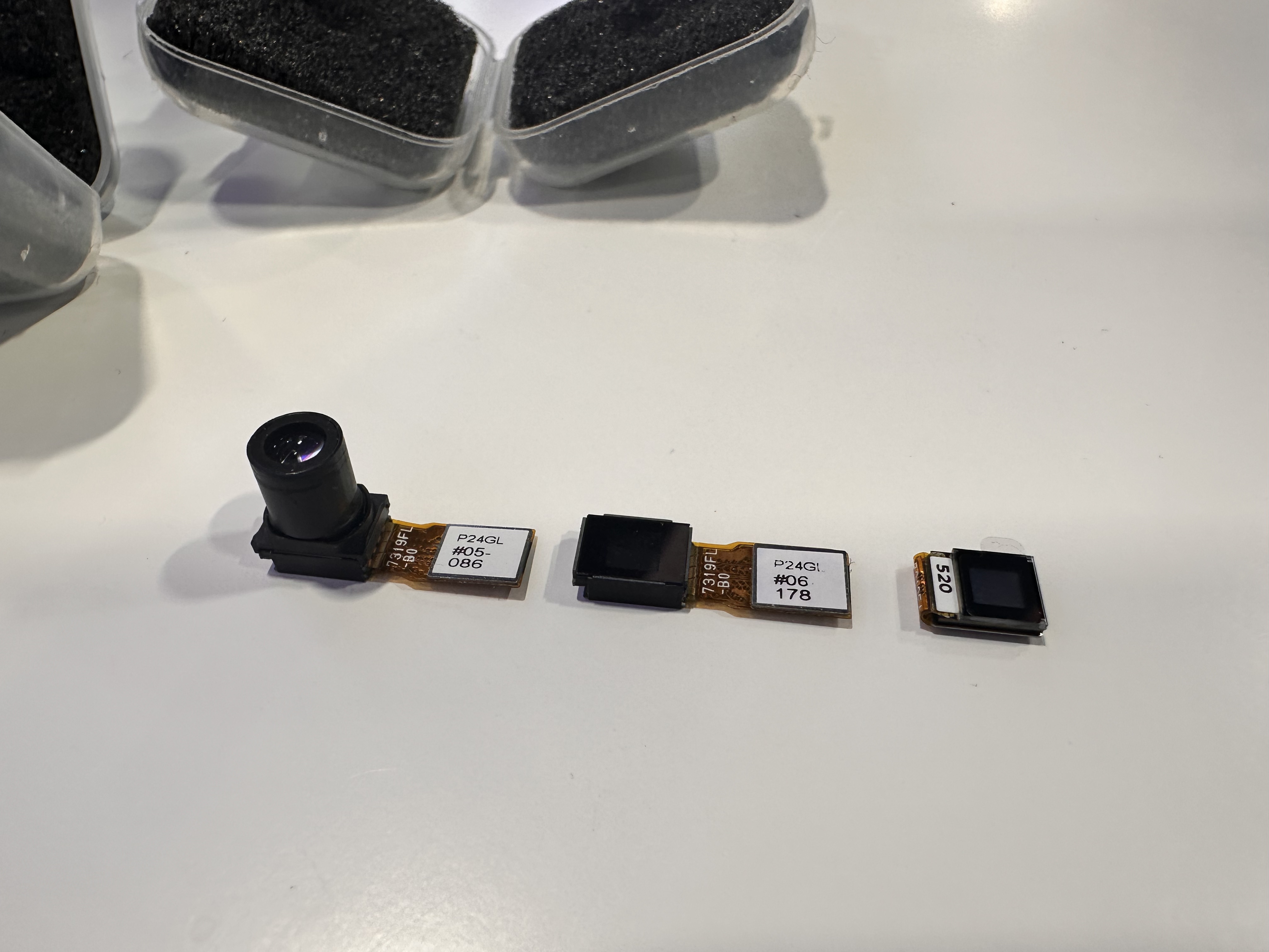 CES2026【CES2026】HIMAX展示0.17英寸LCoS面板，分辨率720*720