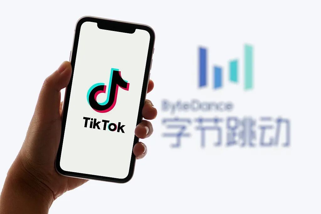 最新资讯传字节AI眼镜春节前后推出