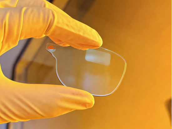 最新资讯MWC 2026：科大讯飞40克AR翻译眼镜问世，中国光学厂商定义AR“硬指标”