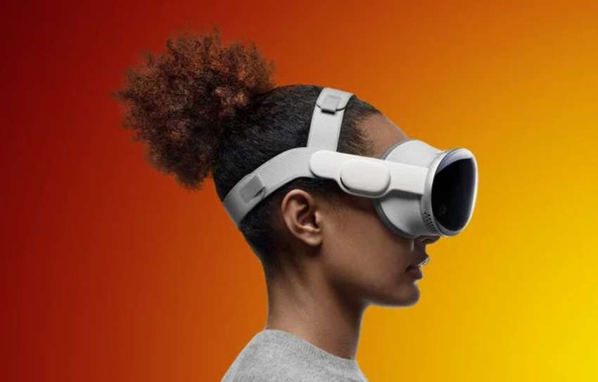 苹果发布visionOS 1.2，带来Persona改进，及EyeSight渲染效果