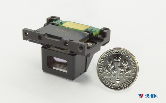 CP为AR推出紧凑高亮度1080P LCoS光学引擎参考设计