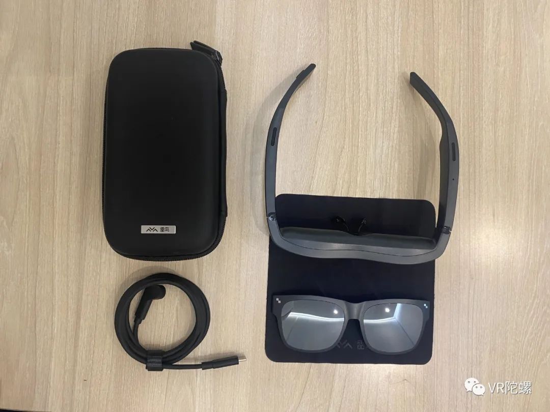硬件雷鸟Air 1S评测：除了卷屏幕，AR眼镜的下一发力点是什么？