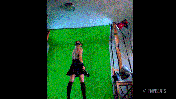 社交“走进混合现实”背后的技术革命：从PC到手机，从绿幕到AI抠图