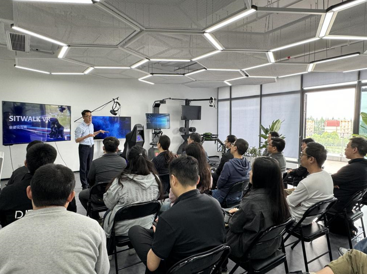 大朋VR出席触新智造沙龙，共同探索VR赋能新方向