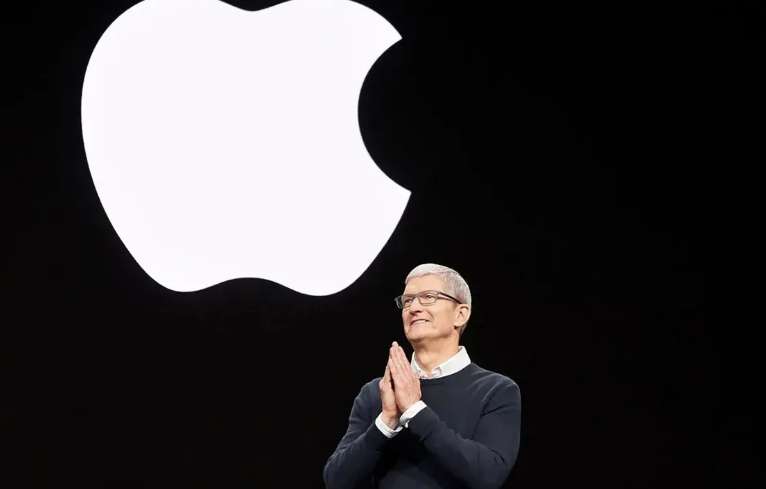 库克再次强调自己每天都有使用Apple Vision Pro