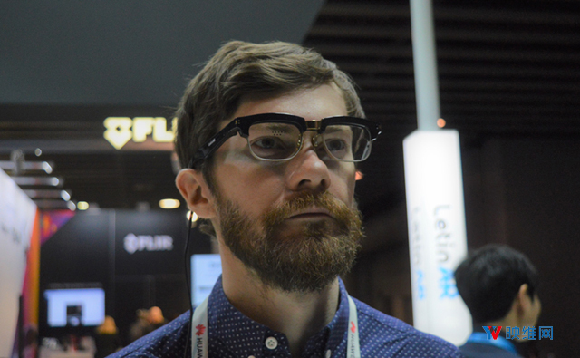 LetinAR手记：用小孔成像带来另样的AR眼镜解决方案