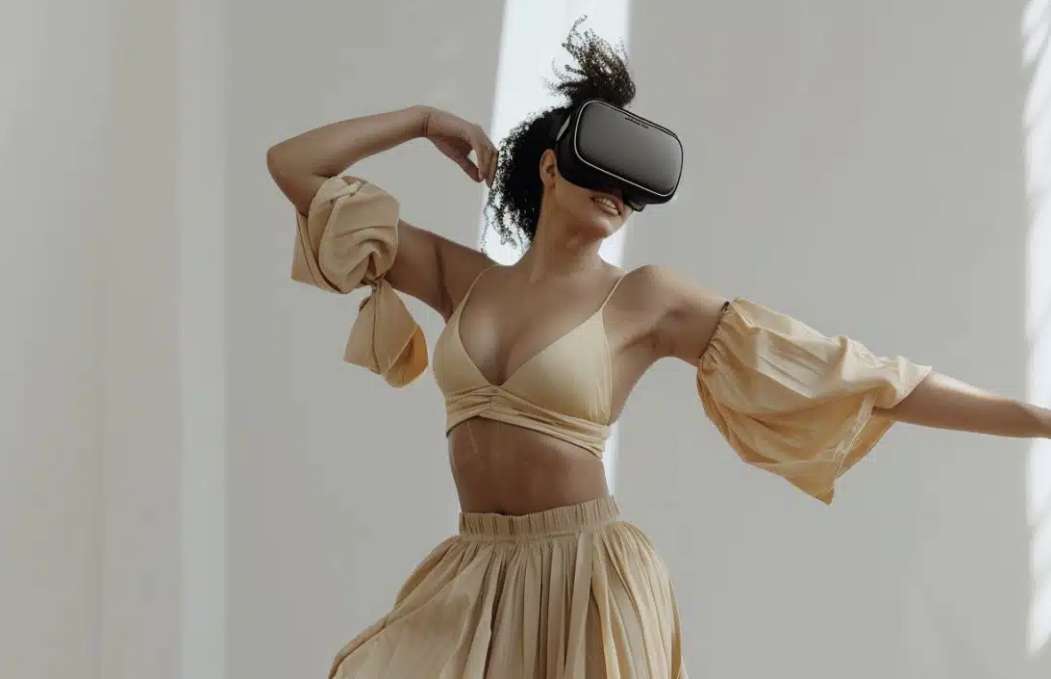 芬兰阿尔托大学研究员在虚拟现实中指导舞蹈编排