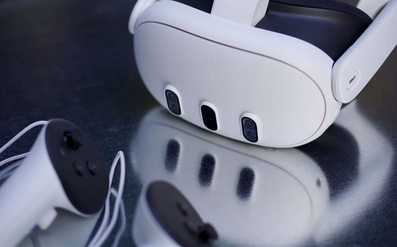 Quest 3上手：优秀的VR头显，但离主流MR依然遥远