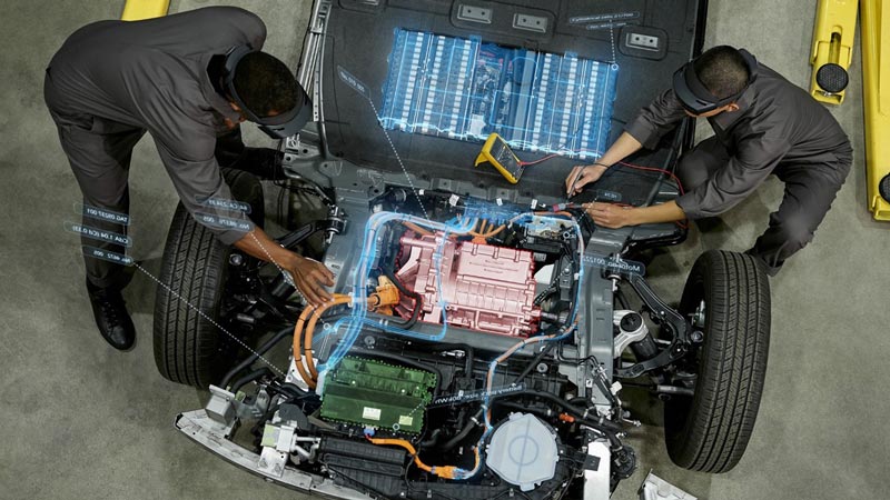 用Dynamics 365 Guides混合现实解决方案优化企业员工技能培训