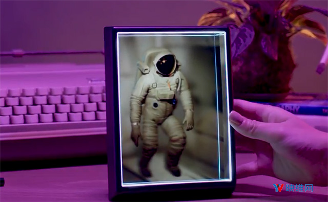 Looking Glass 发布全息数字相框 Portrait，随心摆设立体3D内容