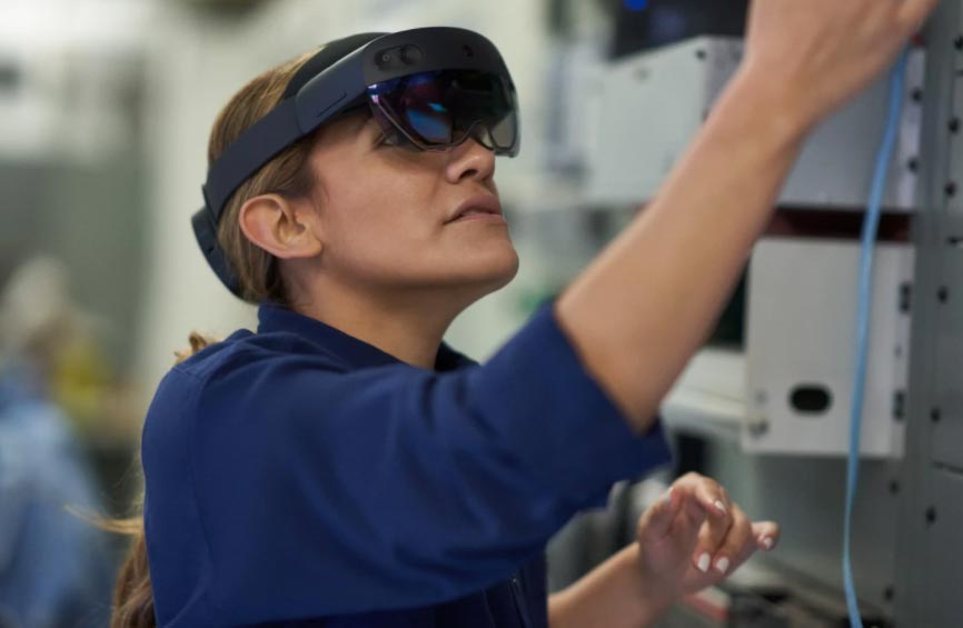 如何使用HoloLens 2 + Dynamics 365 Guides改善业务操作指导