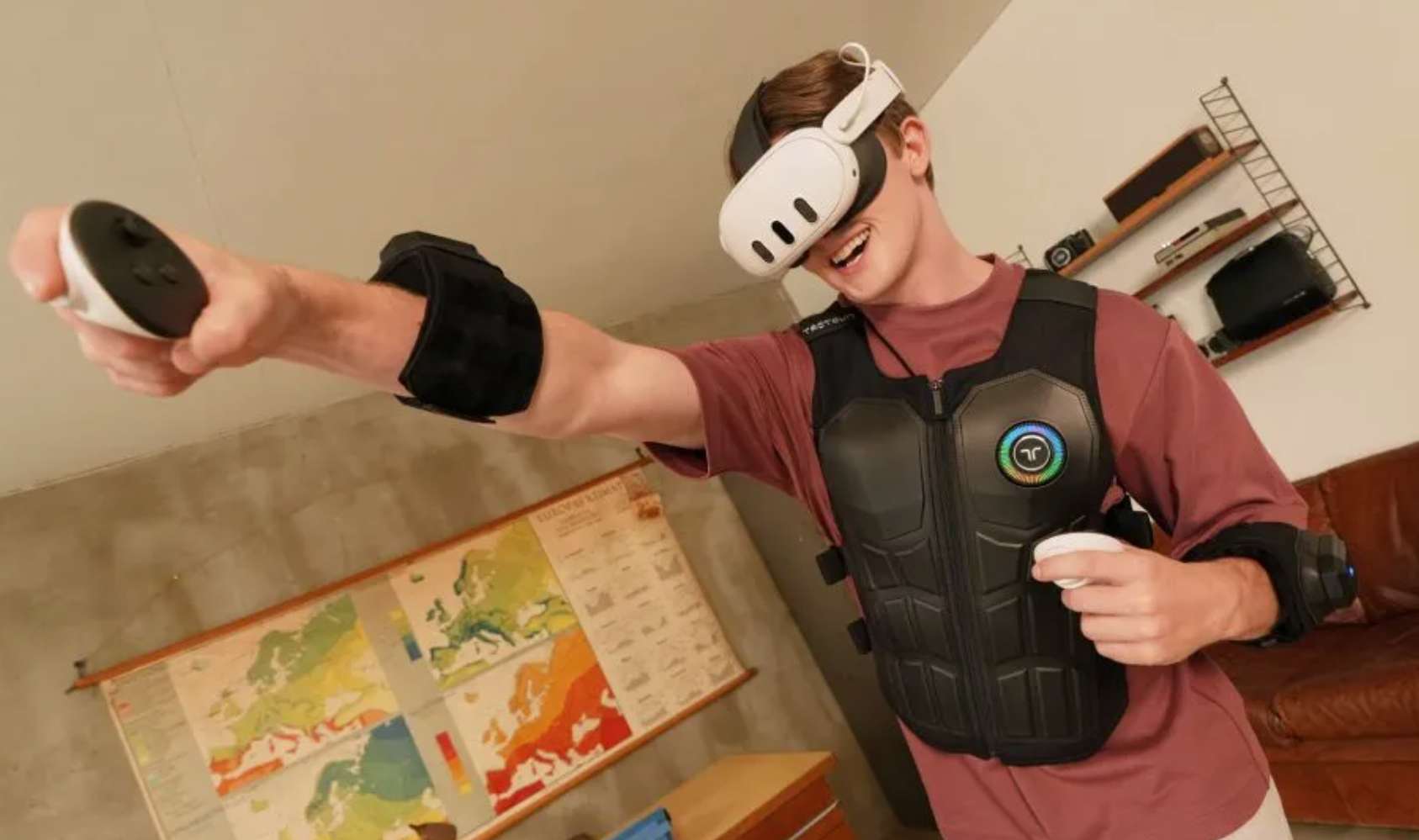bHaptics发布一系列力反馈新设备，支持Quest、PSVR2等270多款游戏。