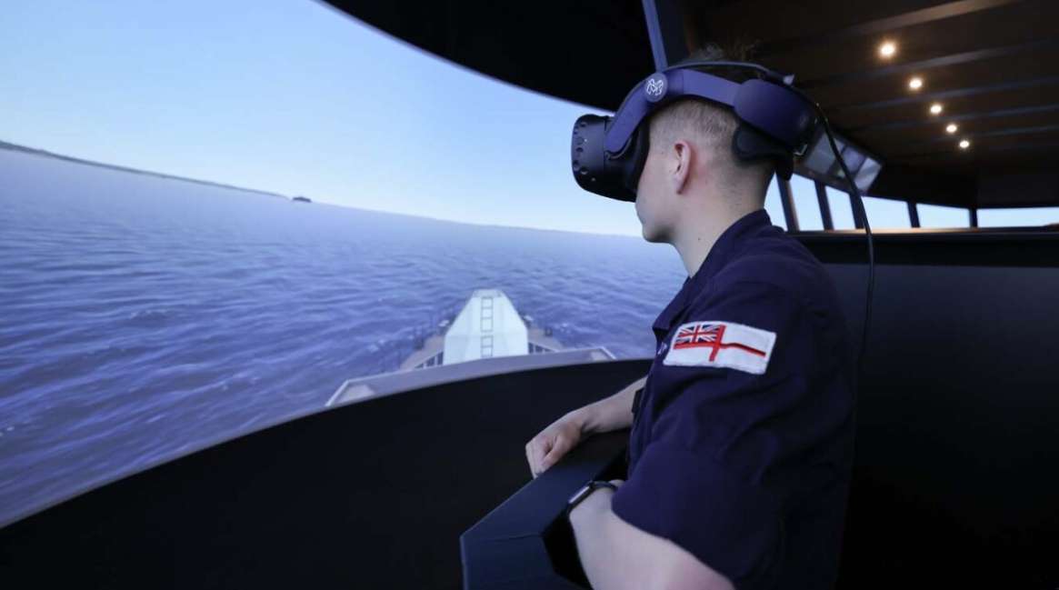 共投资2.44亿元，英国皇家海军用VR技术训练水兵驾驶军舰