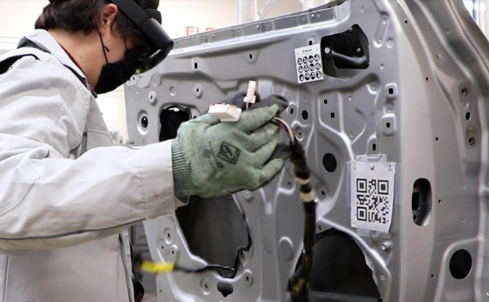 丰田用HoloLens 2 + Dynamics 365提高汽车制造运营效率