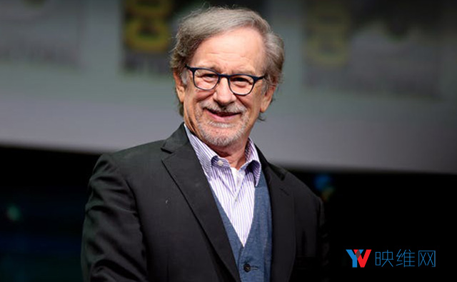 斯皮尔伯格《头号玩家》预告片：VR是一种超级致幻药