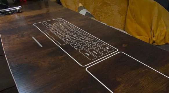 实测Meta Quest 3将任何表面变成虚拟键盘：未来感十足，但手指有点受罪