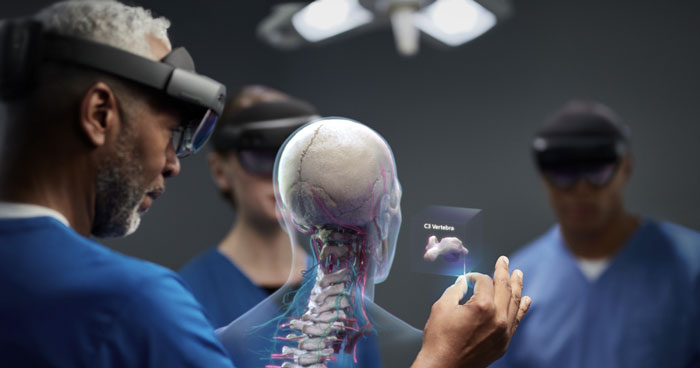 美国医疗机构SNI基于HoloLens 2创新神经外科手术规划