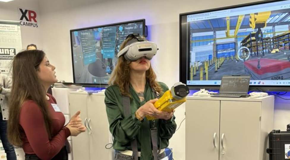 降本增效！XR CAMPUS推出基于PICO头显的起重机培训系统