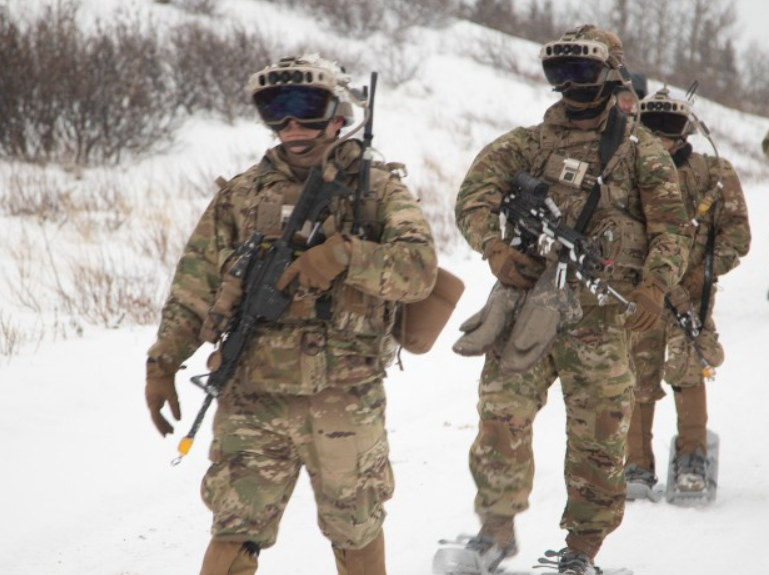 美军开始在极寒天气下测试基于HoloLens 2的IVAS战斗系统