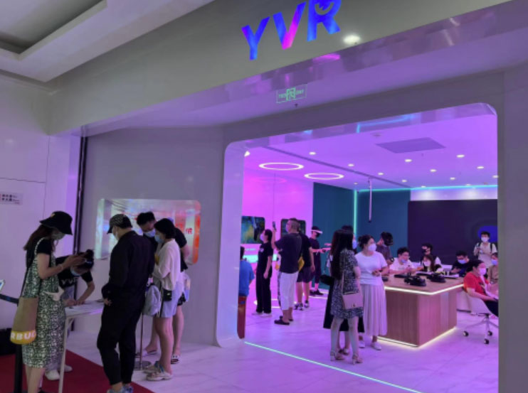 YVR首家线下零售体验店亮相上海松江万达广场