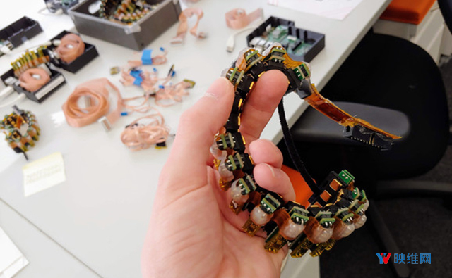 探寻谷歌投资的脑机公司Ctrl-labs背后的技术和产品