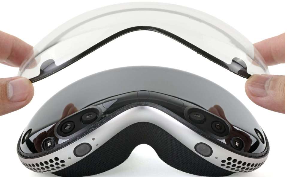 报告称Vision Pro成本1500美元，屏幕高达456美元