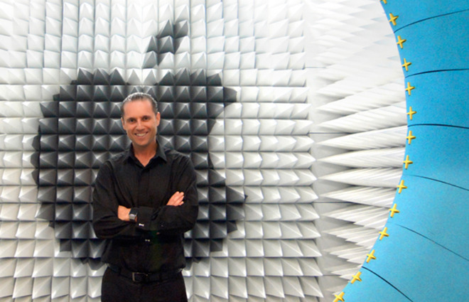 前苹果无线技术专家Caballero加盟微软HoloLens团队