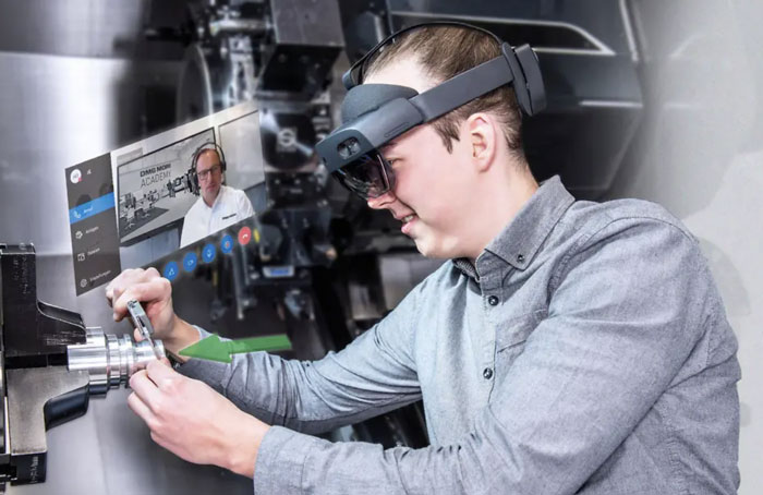 德国数控机床DMG MORI采用HoloLens 2开展客户工人培训，大大降低成本提升效率
