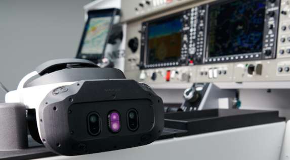 Varjo XR-4头显助力欧盟认证混合现实飞行模拟器